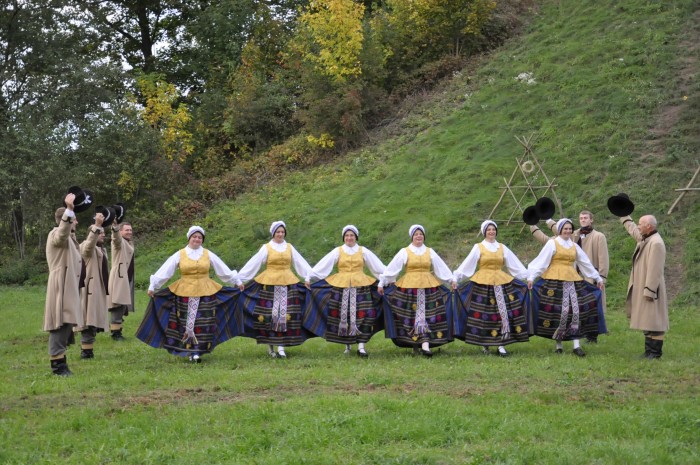 Senjorų liaudiškų šokių grupė „Mituva“ – Jurbarkas