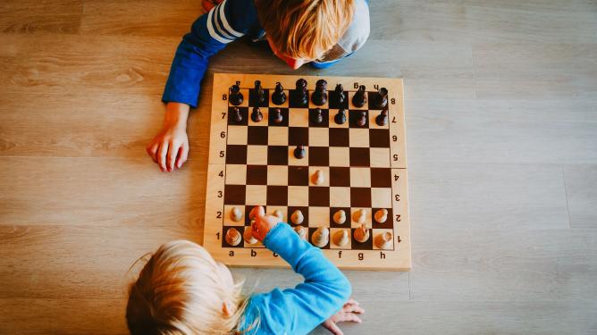 Szachy dla dzieci w wieku 7–13 lat – klub „Šatrija”, Šnipiškės