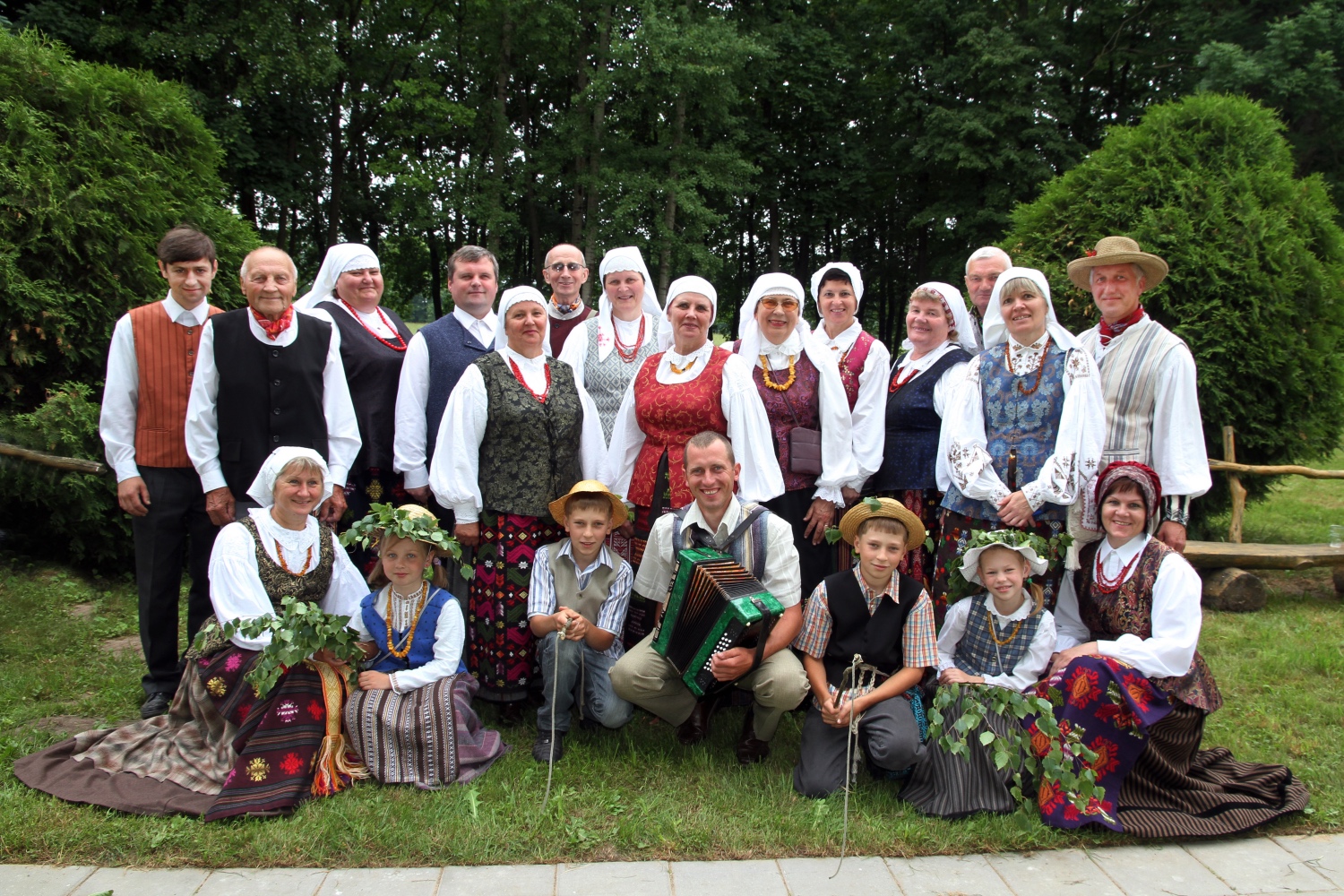 Folkloro ansamblis „Lankupa“ – Vilkaviškis