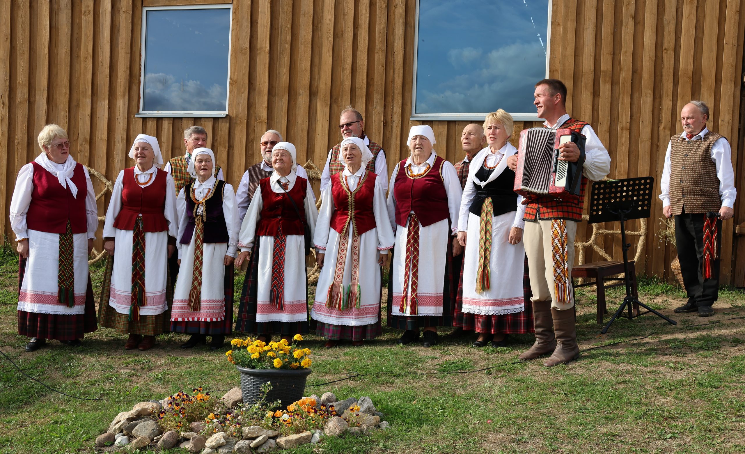 "Saulala" Folk Ensemble – Vabalninkas Cultural Center