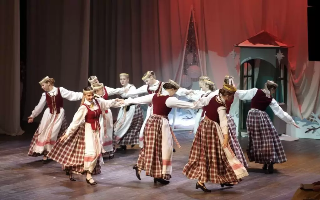 "Vija" Girls' Dance Group – Anykščiai