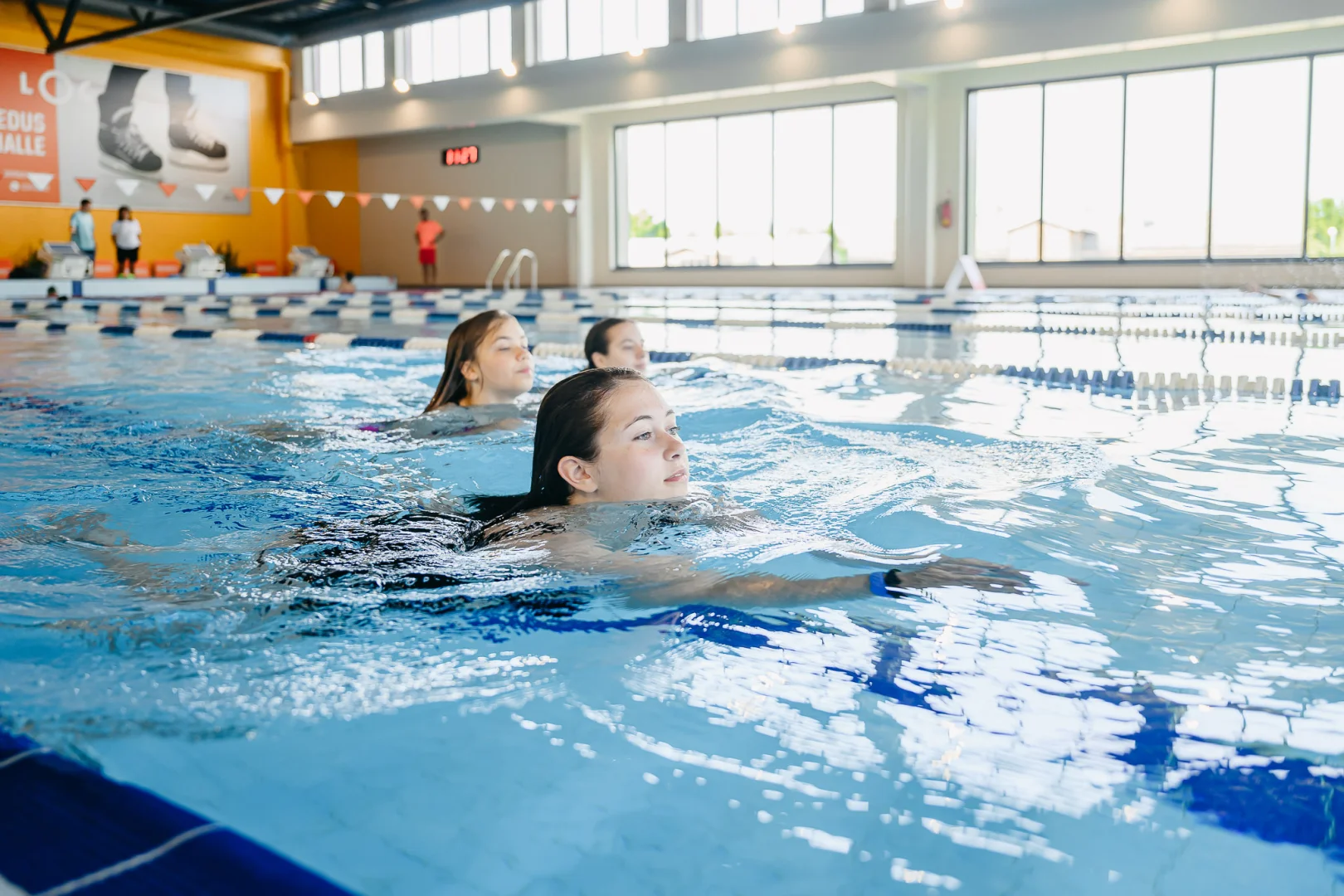 Brīvā peldēšana – LOC Baseins & SPA