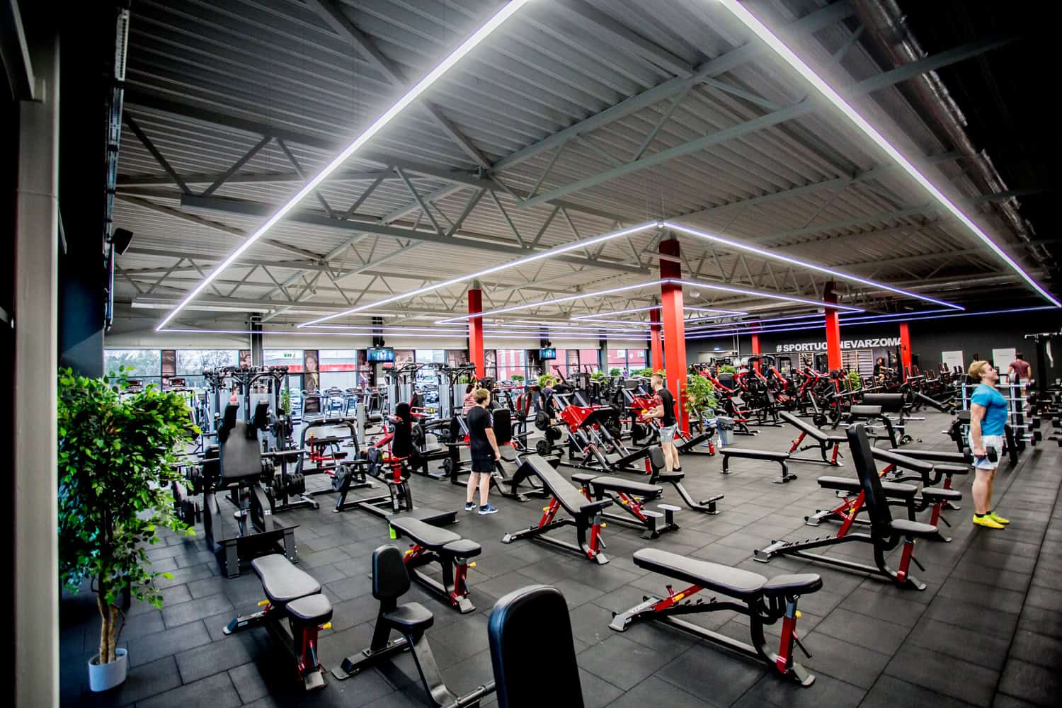 Treniruoklių salė – Gym+ Mažeikiai