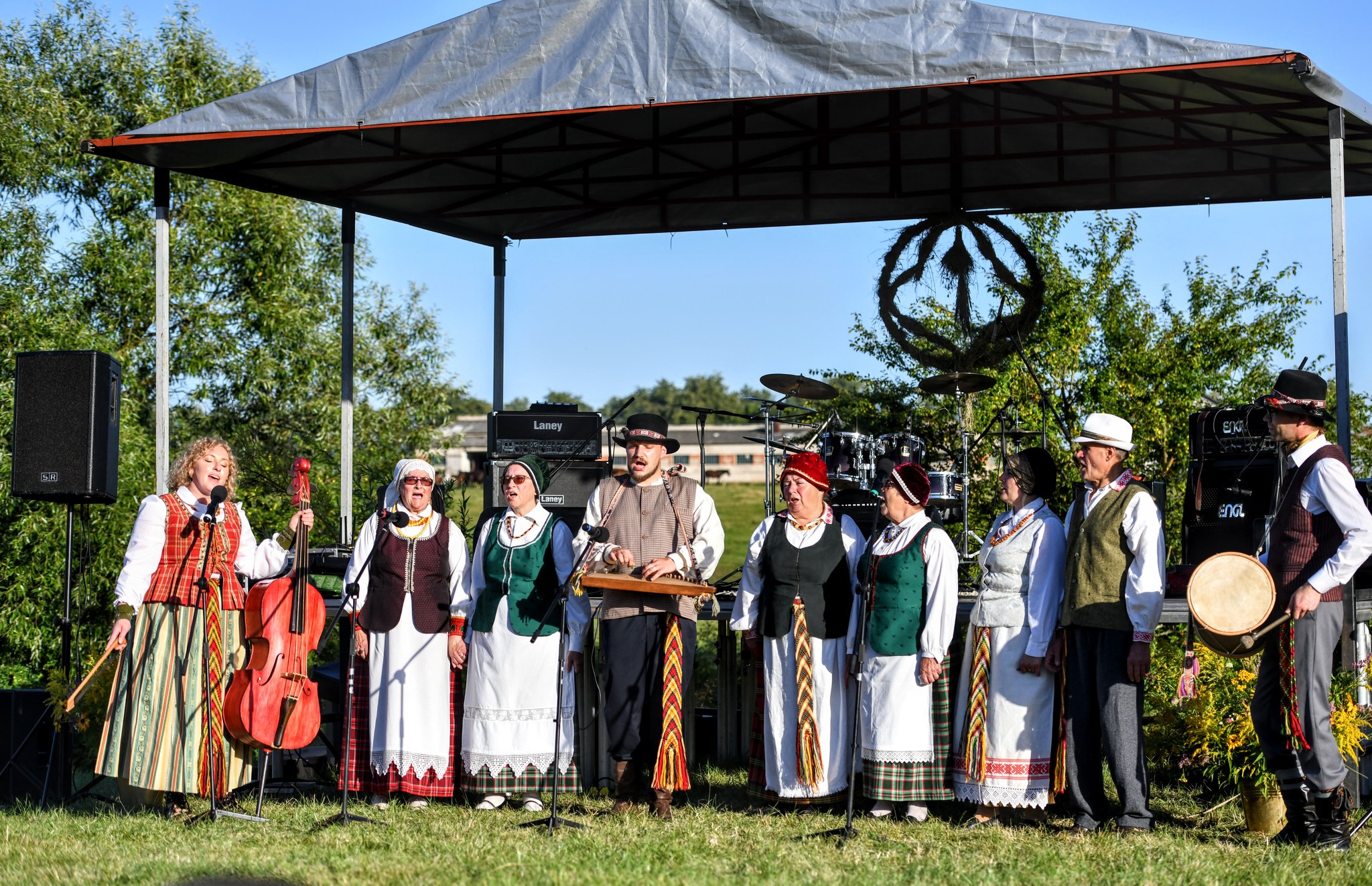 Folklore Ensemble and Youth Folklore Group – Žagarė Cultural Center