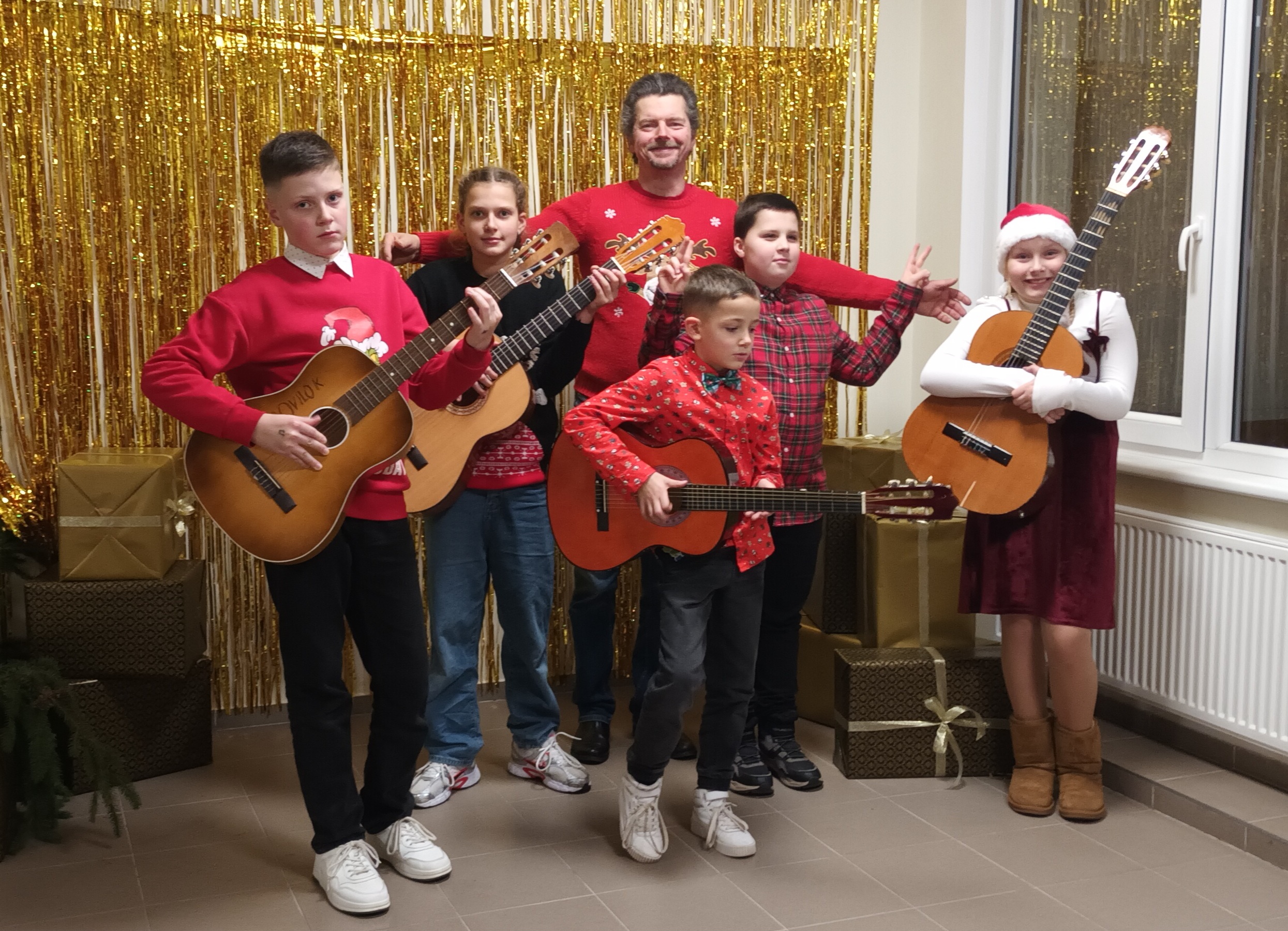 Guitar and Piano Lessons for Children – Dembava (Panevėžys District Music School)