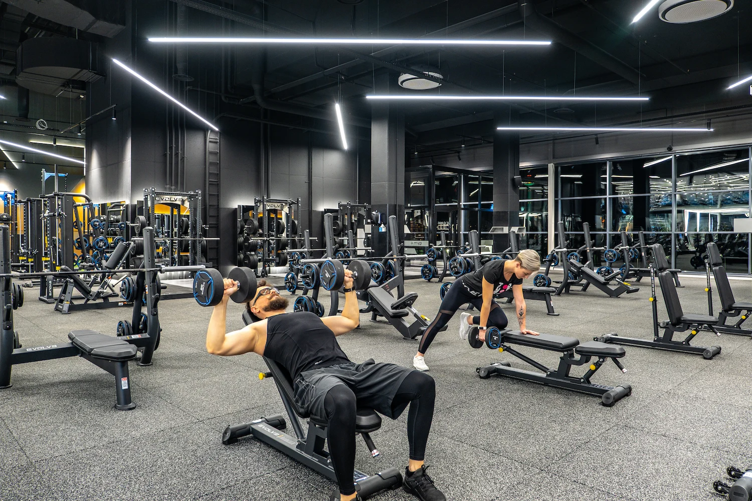 Sala treningowa – Gym+ ul. V. Pociūno 8