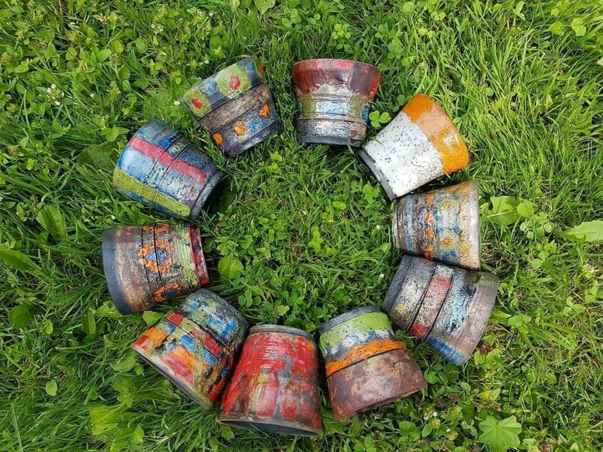 Pottery workshops and Raku firing – Giedriaus Mazūro keramikos studija, Antalgė
