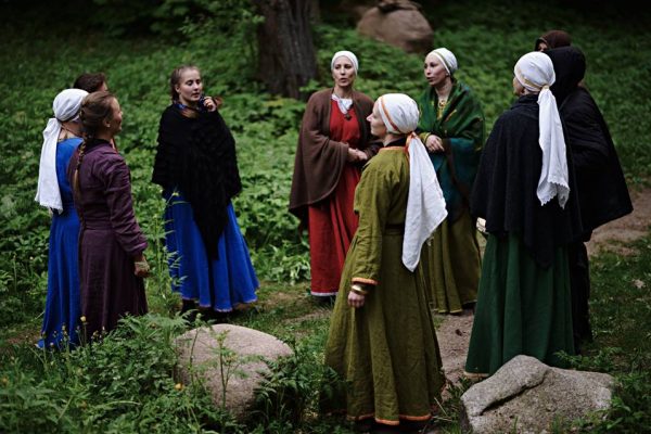 Sutartinių giedotojų kolektyvas „Lakiūtė“ – Švenčionėlių kultūros centras