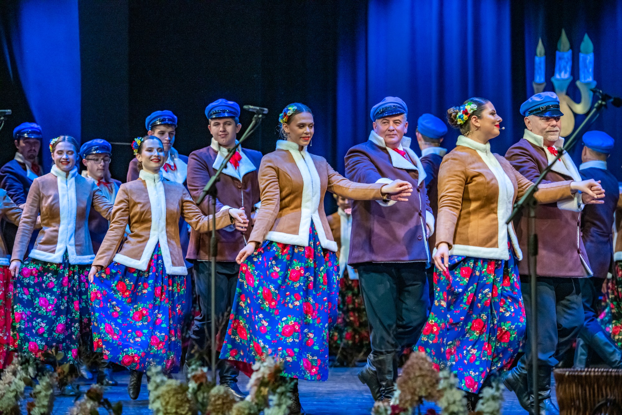 The Polish Song and Dance Ensemble “Ojcowizna” – Nemenčinė Cultural Center