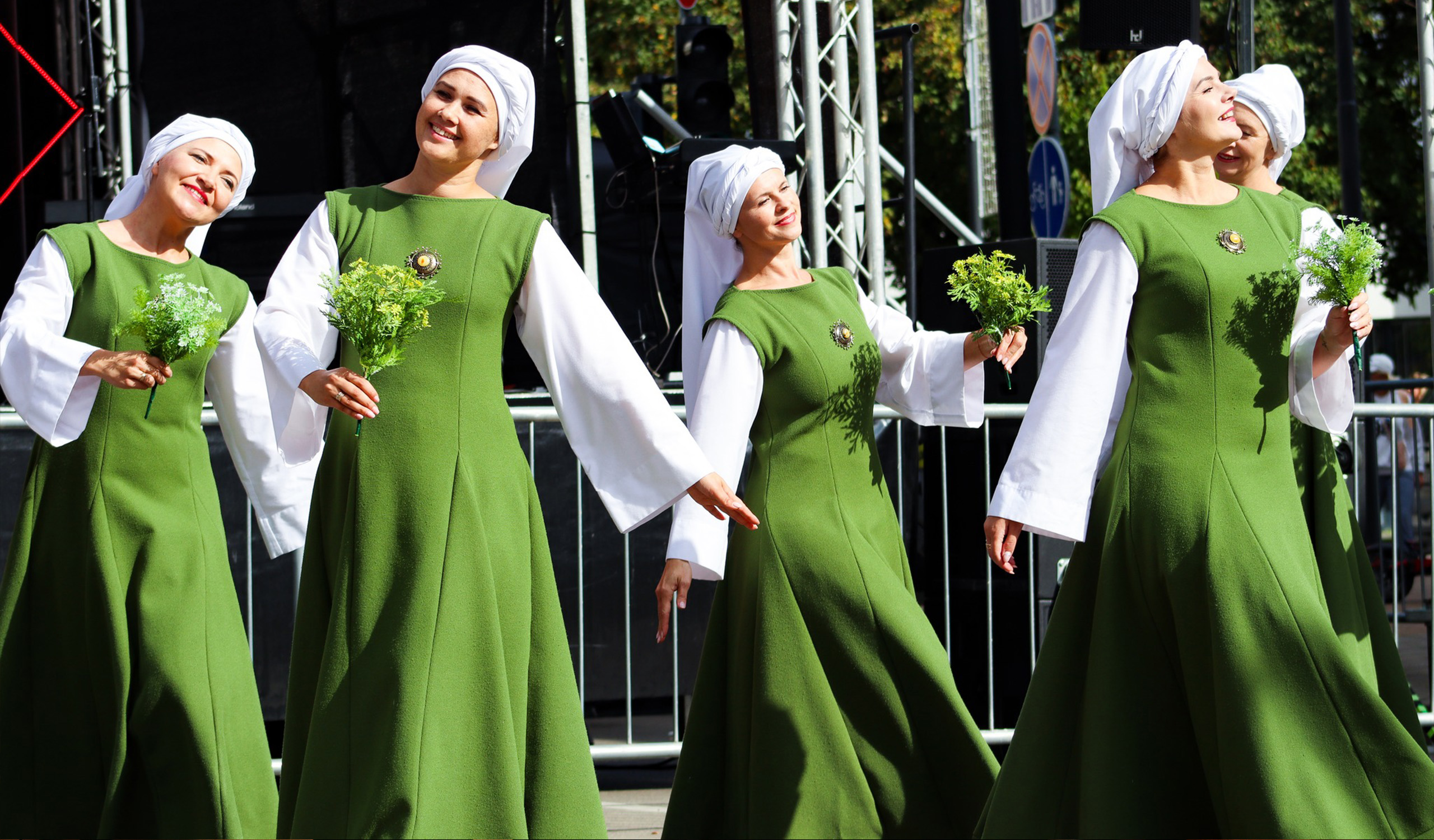 "Kūmutės" Women's Folk Dance Group – Mažeikiai