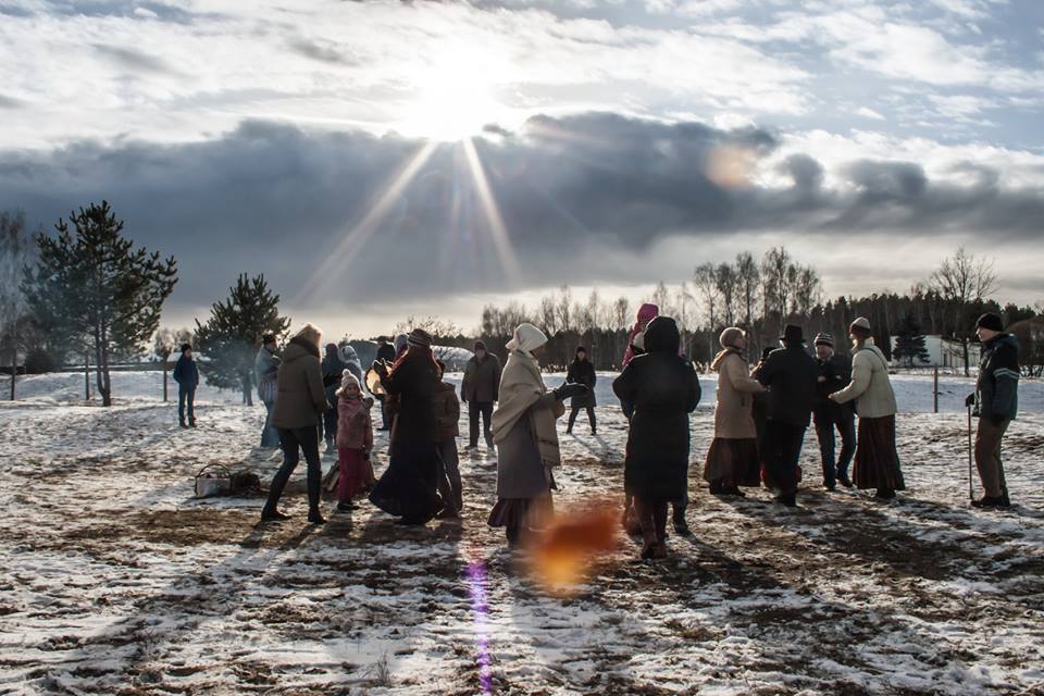 Tradīciju kopa „ĀBOLS“