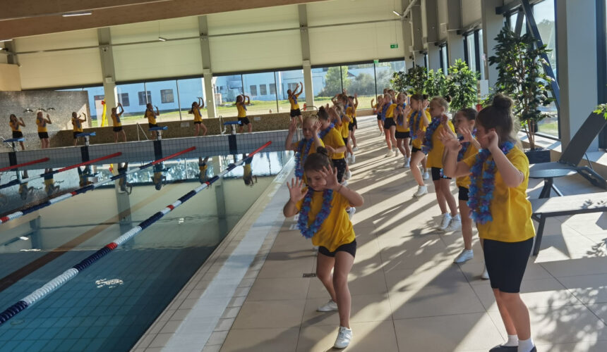 Pływanie swobodne – basen w Prienai