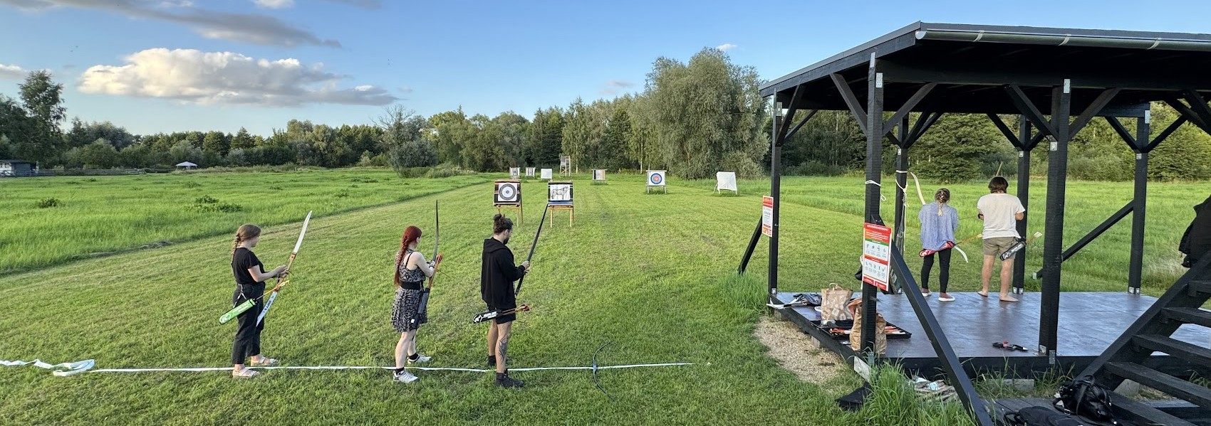 Loka šaušana jauniešiem un pieaugušajiem – SK „AiM Archery“ / Rīga