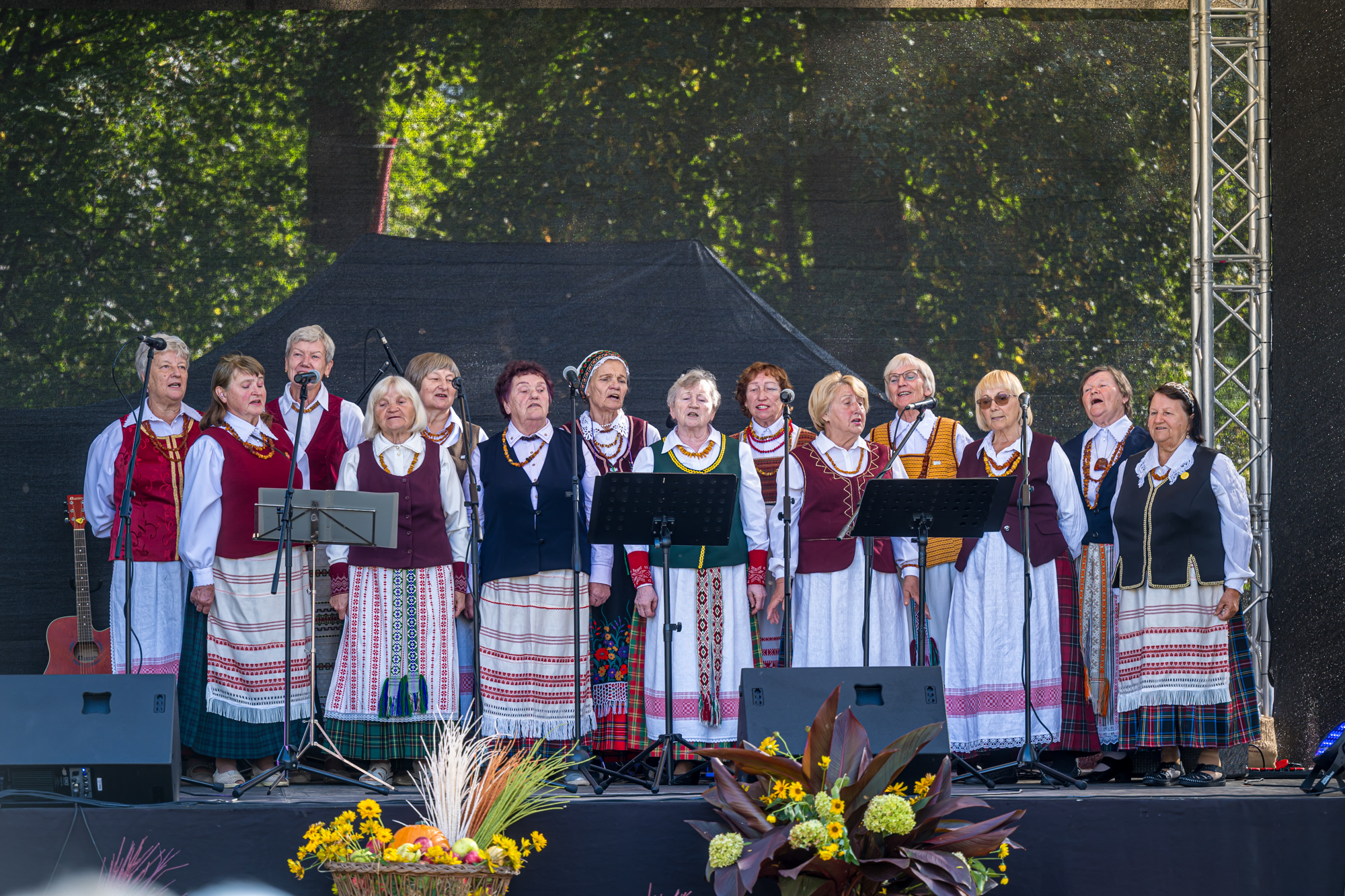 "Viltis" Choir – Lentvaris Cultural Center