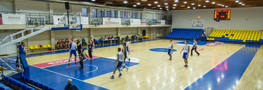 Treningi koszykówki – Szkoła Sportowa w Mažeikiai
