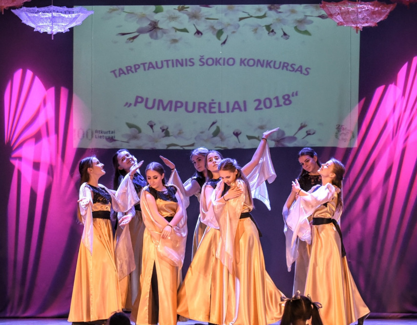 Šiuolaikinių šokių grupė „Akimirka“ – Akmenės kultūros namai