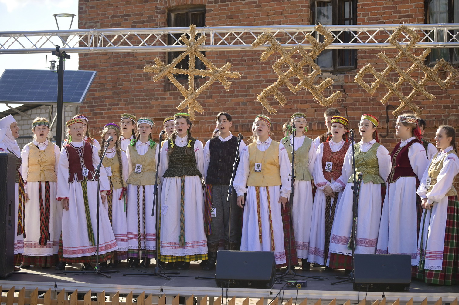"Čiūta" Children's and Youth Folk Ensemble – Zarasai