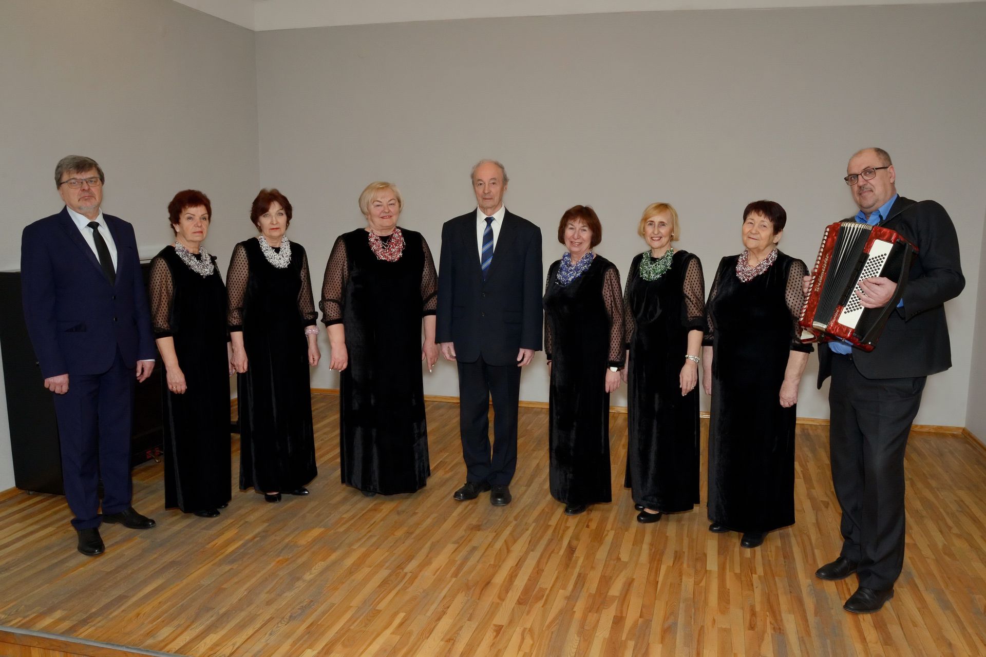 "Sidabrinė gija," a mixed senior vocal ensemble – Pakruojis