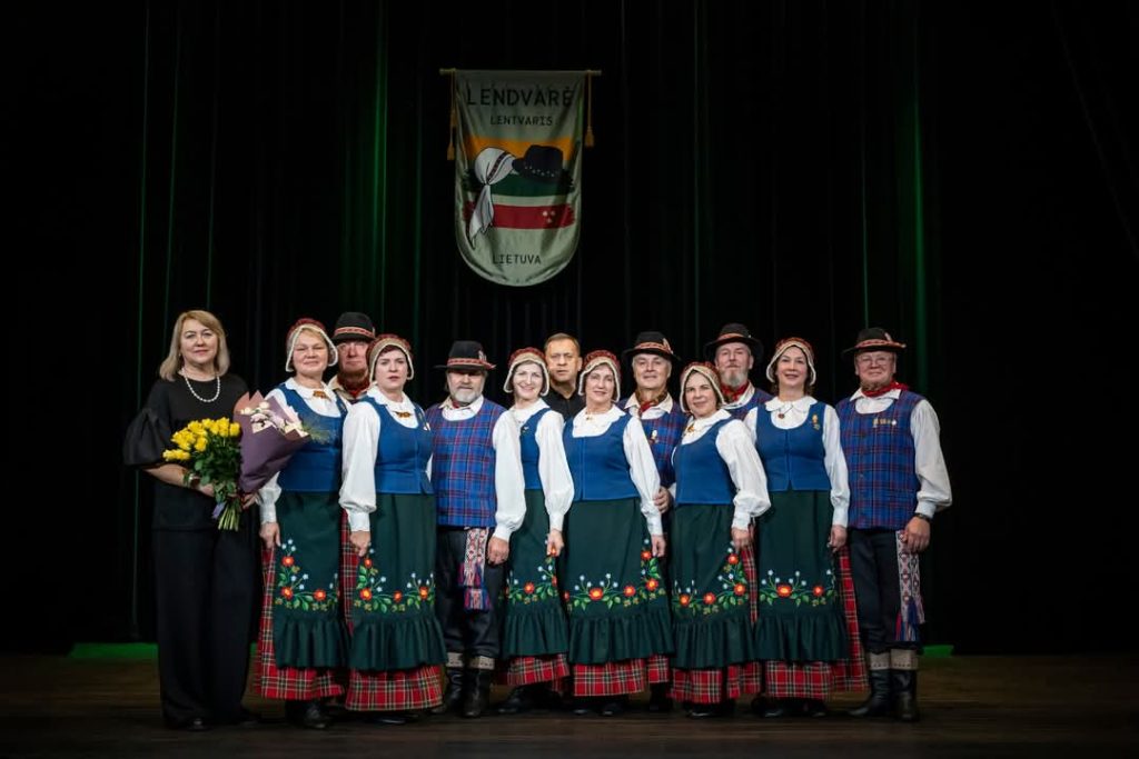 "Nava" Senior Folk Dance Group – Aukštadvaris Branch / Aukštadvaris