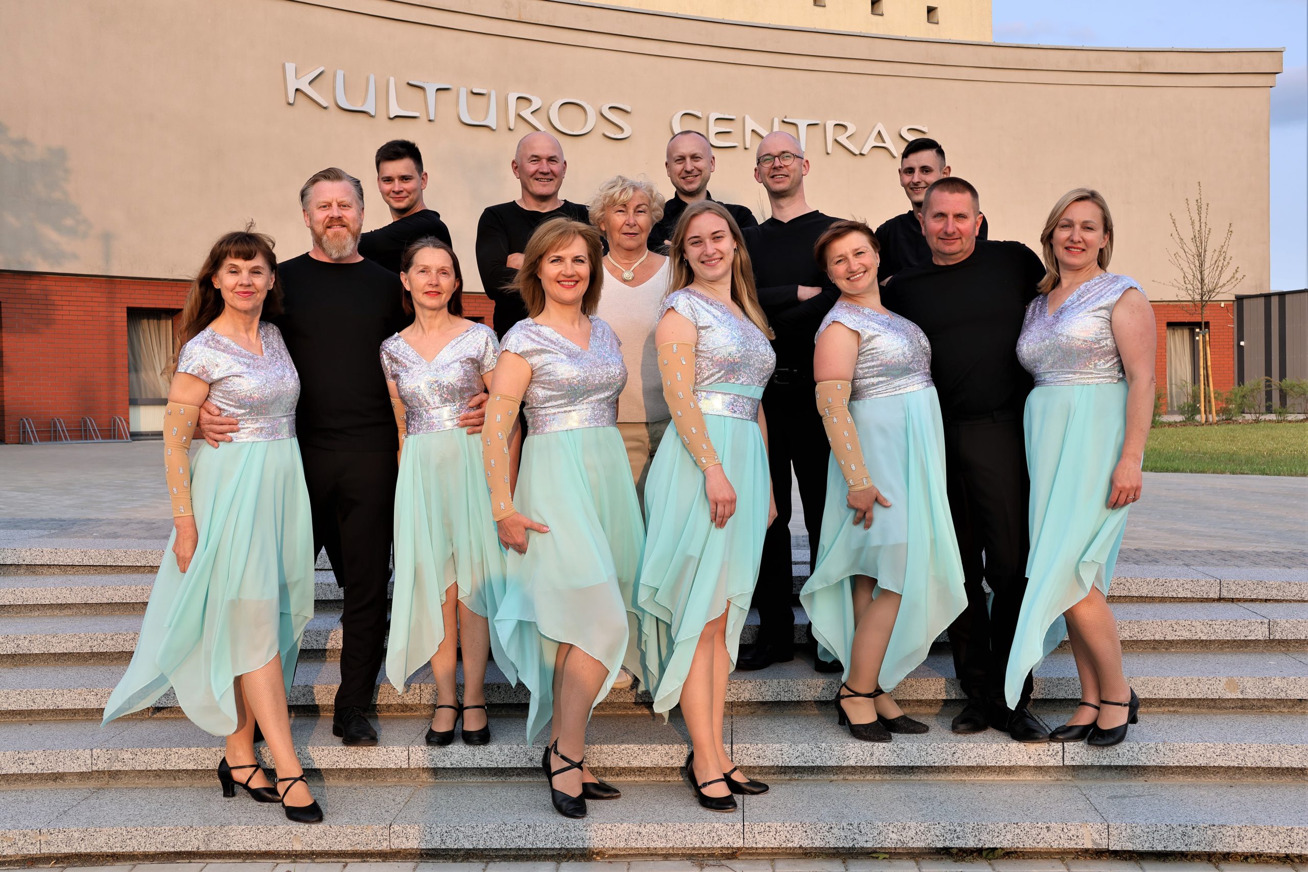 Pramoginių–sportinių šokių studija suaugusiems – Biržų kultūros centras