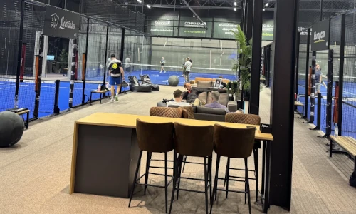 Padel laukumu noma – Padel Club Riga
