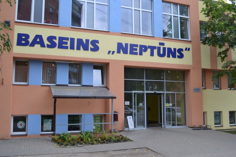 Brīvā peldēšana – peldbaseins “Neptūns”