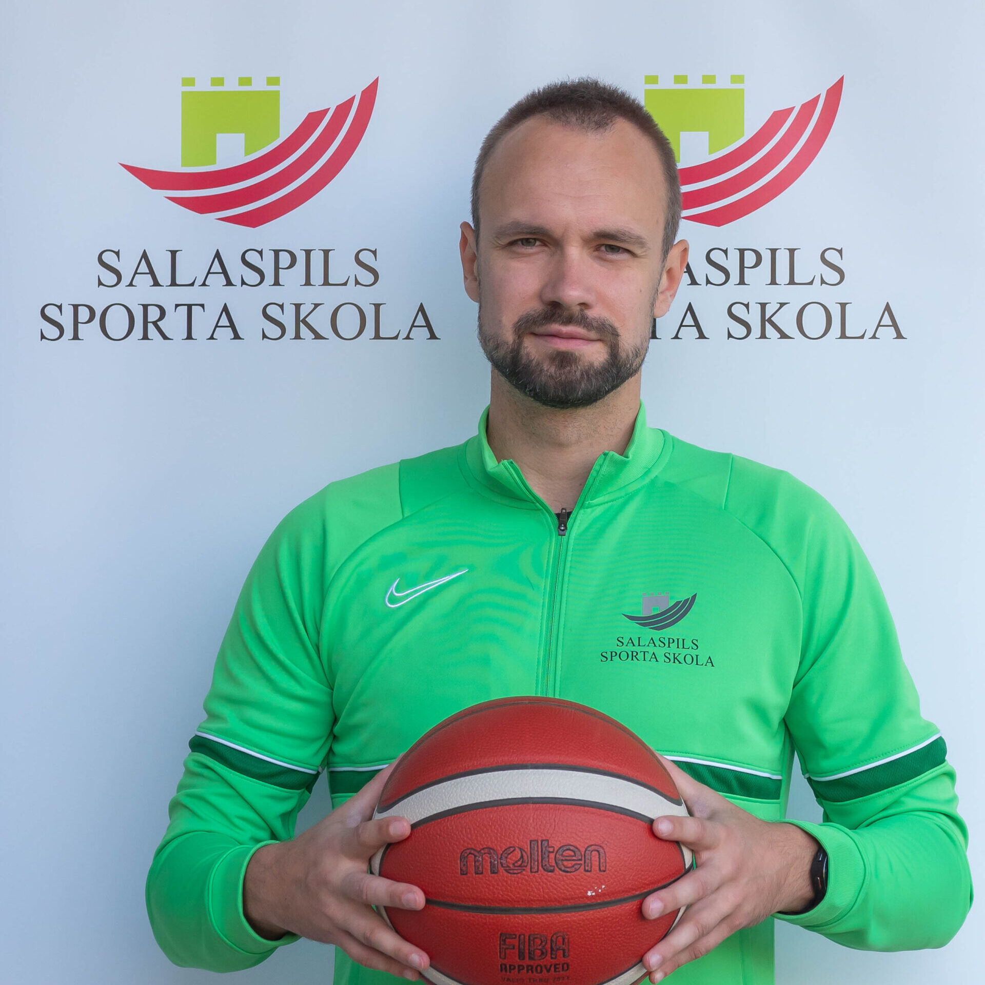 Basketbols