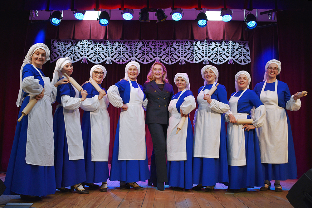 Moterų tautinių šokių grupė „Vijoklė“ – Ežerėlio kultūros centras