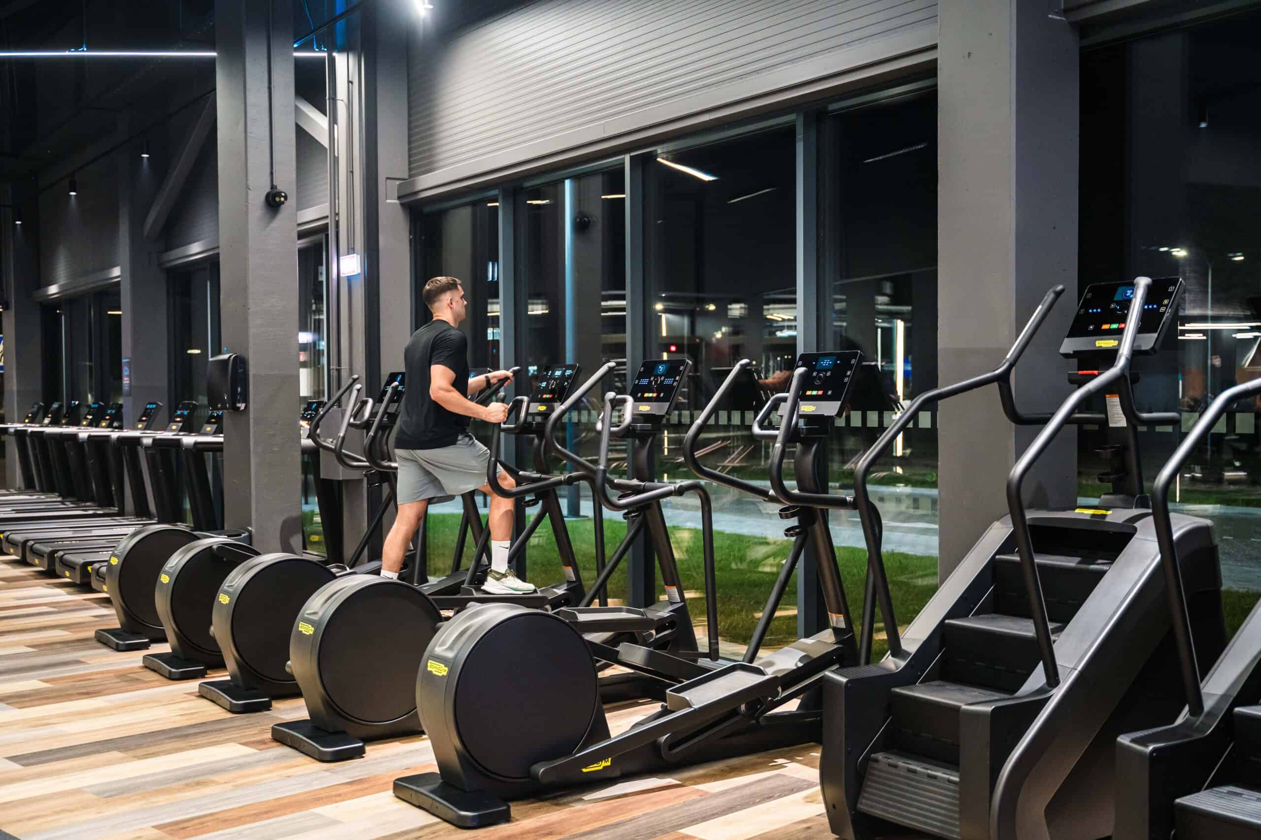 Treniruoklių salė – Gym+ Smėlynės g. 85