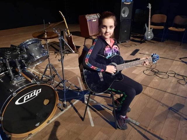 Koło gitarowe dla młodzieży – Centrum Kultury w Simnie
